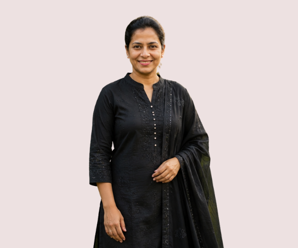 Sunita Joshi - Senior Travel Consultant SnazzyTrips